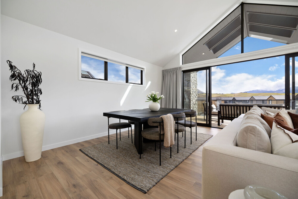 Living Fowler Homes11